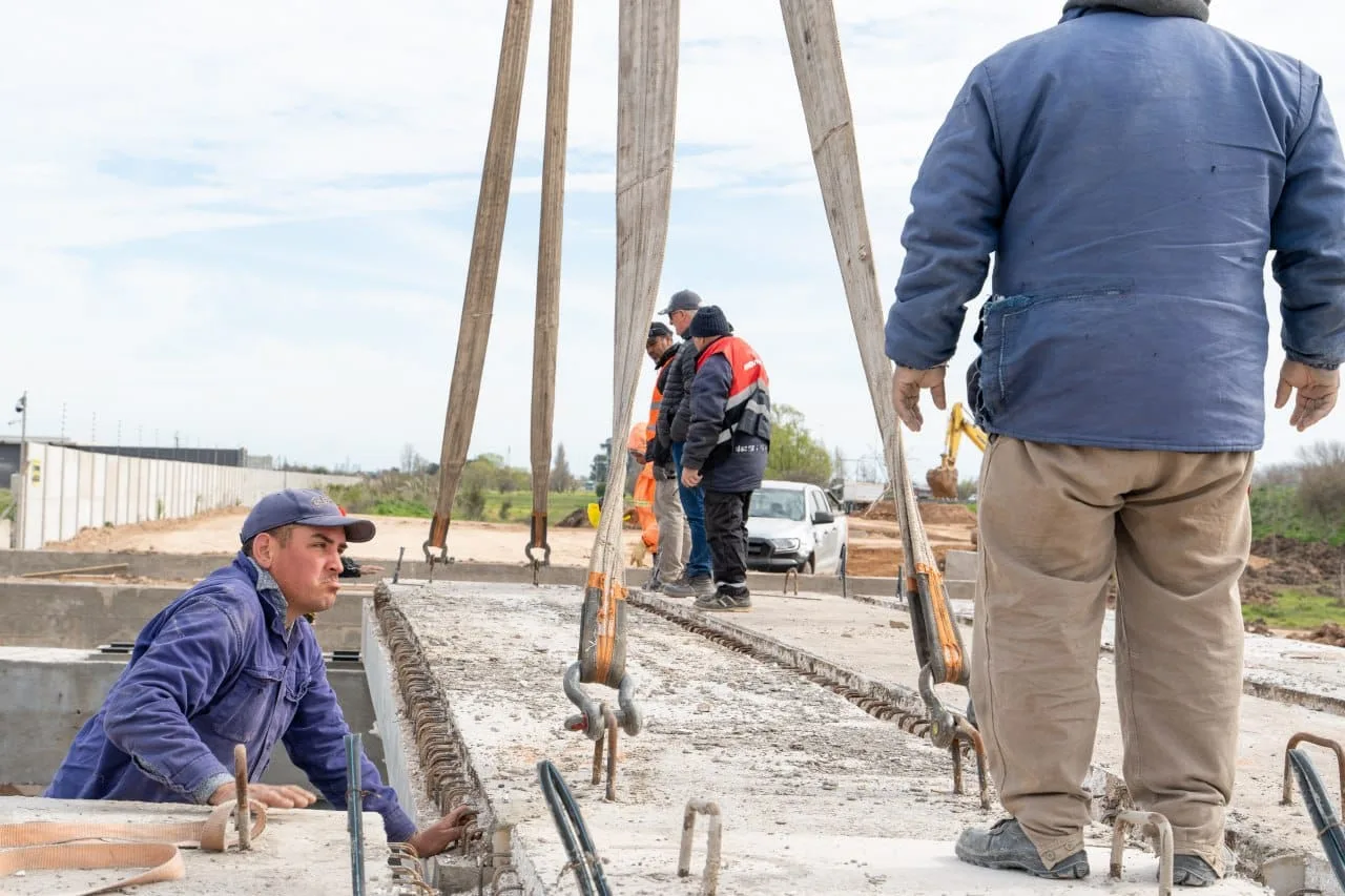 Avanza la construcción de la nueva subida y bajada de la Autopista en Ezpeleta