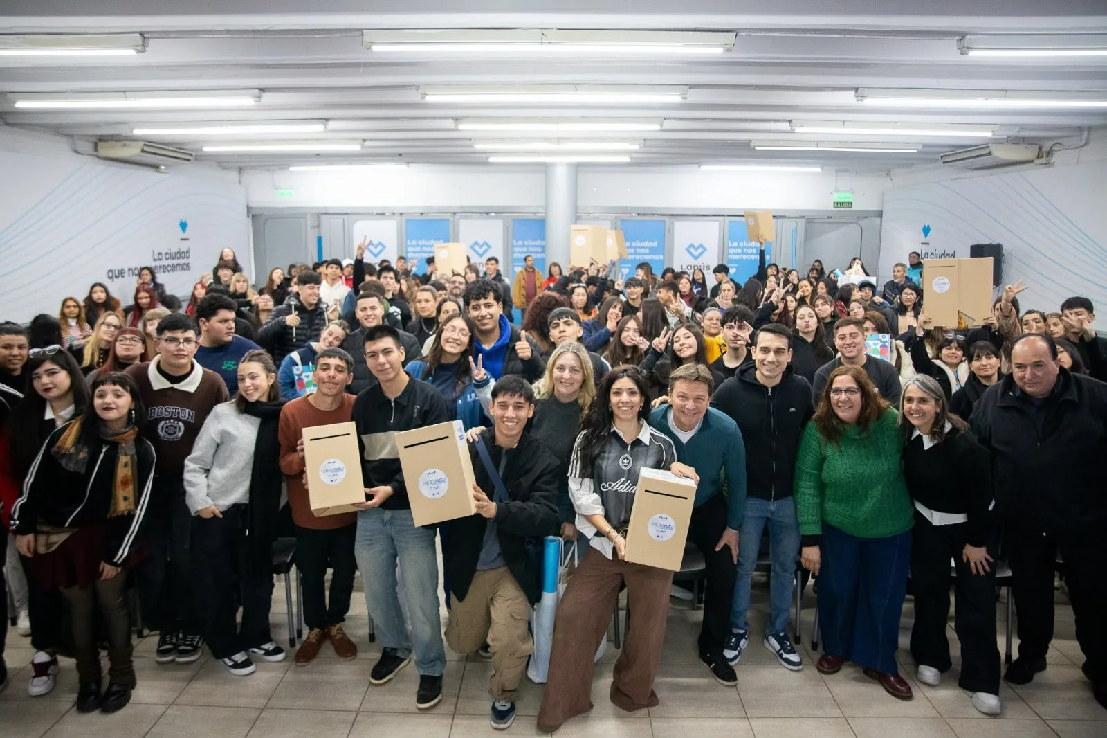 Encuentro de representantes estudiantiles en Lanús por el programa Construyendo Centros